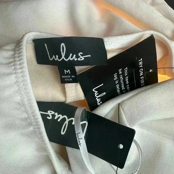 Lulu’s Chic White Jumpsuit Size Medium New With Tags. - Picture 12 of 13